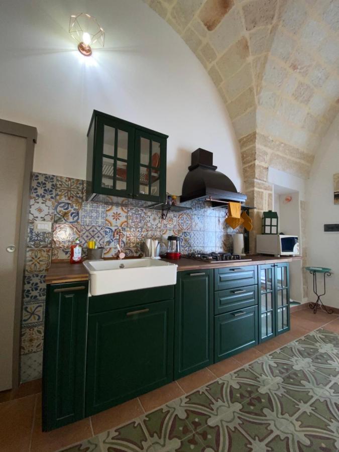 Dimora Flo Lägenhet Brindisi Exteriör bild
